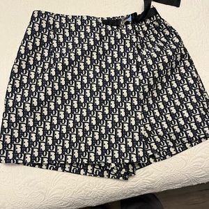 Christian Dior skort size 8
